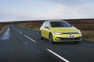 Volkswagen Golf Style 2020 года  (UK)